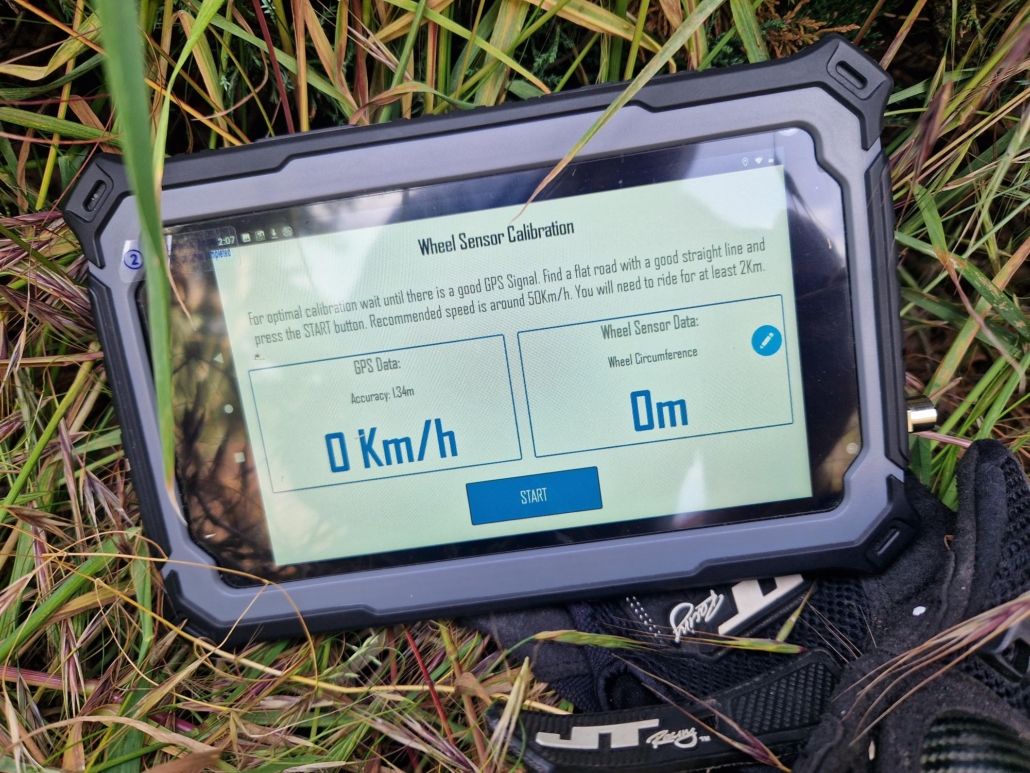Carpe Iter: Sistema de navegación y tablet android para moto – Trail Dreamer
